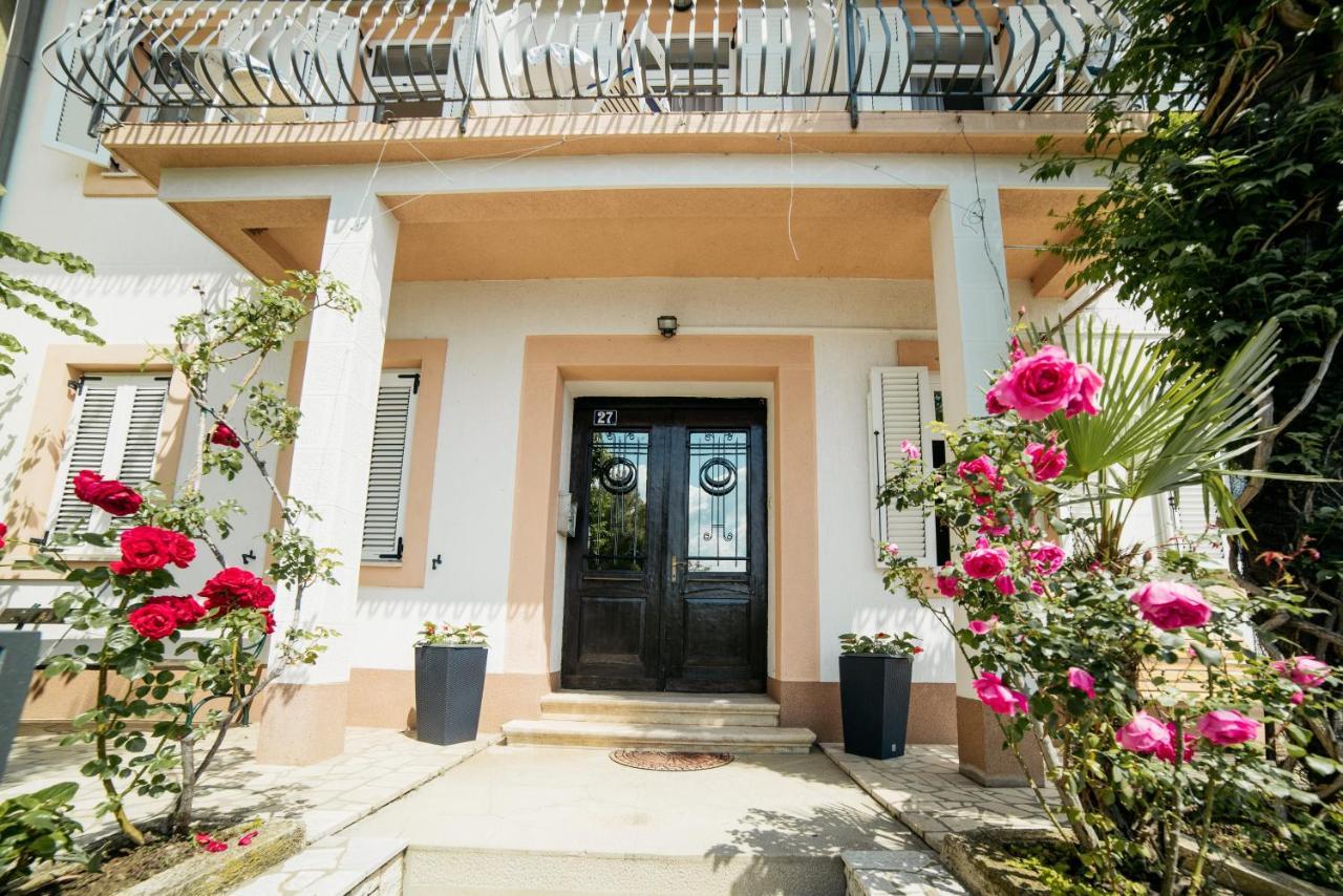Apartment Selce 5206A エクステリア 写真