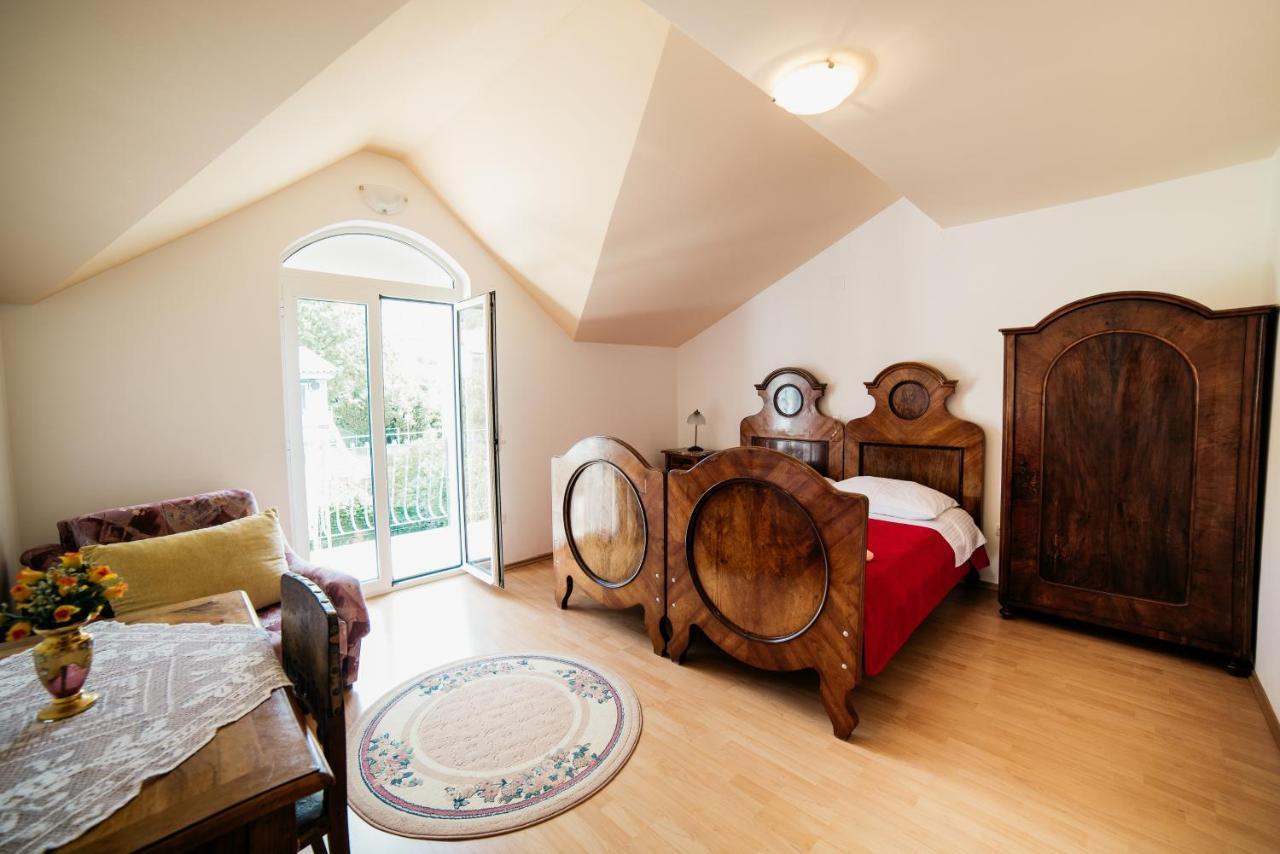 Apartment Selce 5206A エクステリア 写真